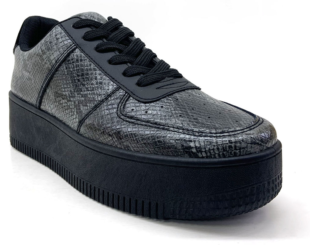 Mode-Damen Casual-Plattform-Schuhe mit schwarzer weißer roter Farbe