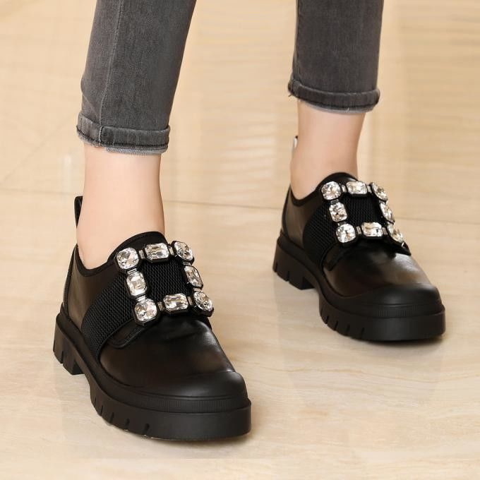 Round Toe Damen Flat Loafer Schuhe Slip On Typ für alle Jahreszeiten OEM